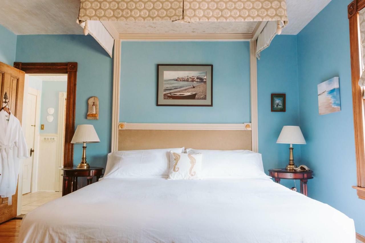 Alicion Bed & Breakfast Lunenburg Exterior photo