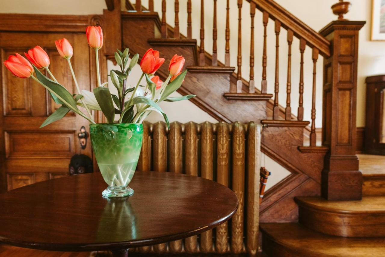 Alicion Bed & Breakfast Lunenburg Exterior photo